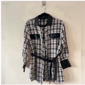 AliceBlue Black & White Tweed Top With Faux Leather Details Size Small